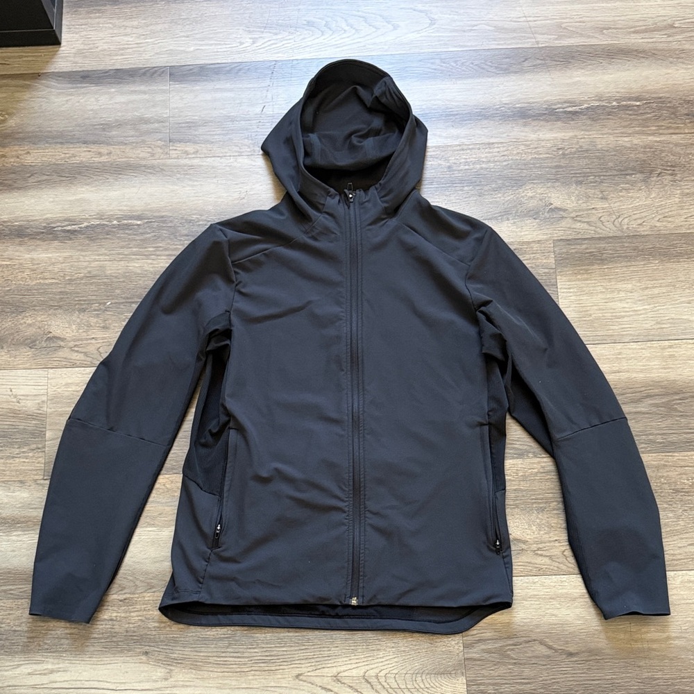 lululemon athletica Men's Black Windbreaker Hoodie
